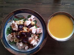 971991_567773416577321_546623119_n